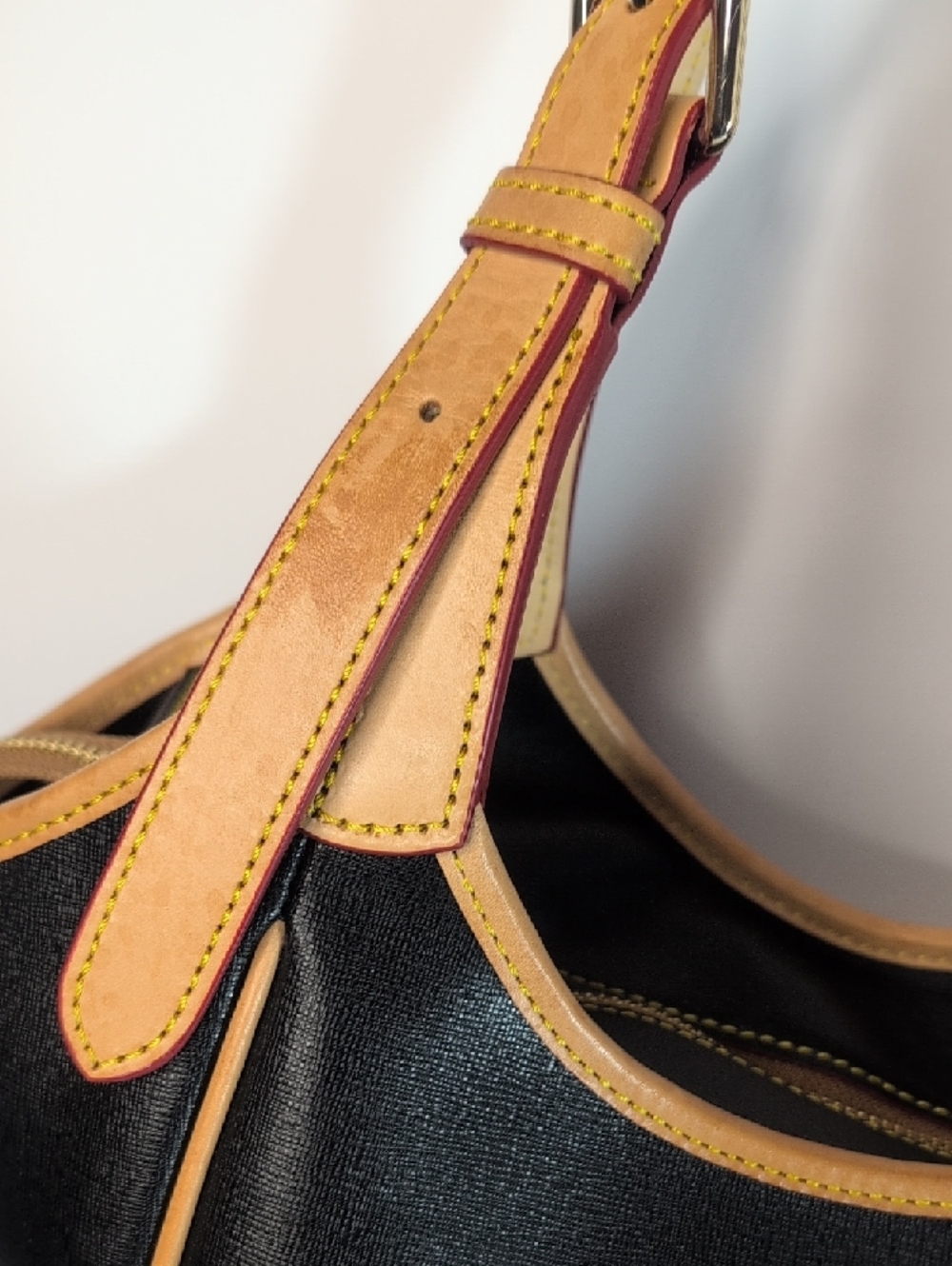 Dooney & Bourke Maddie Leather Tote Satchel - Picture 4 of 13